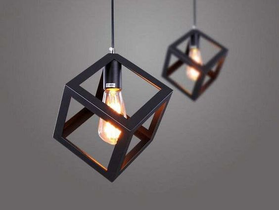 2 مصابيح بتصميم رجعي من الحديد الإبداعي