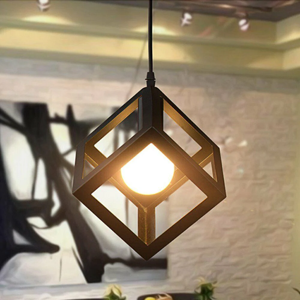 1 مصباح بتصميم رجعي من الحديد الإبداعي
